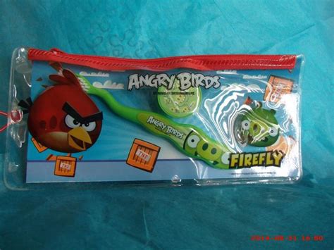 Amazon.com: Angry Birds Travel Toothbrush Set with .